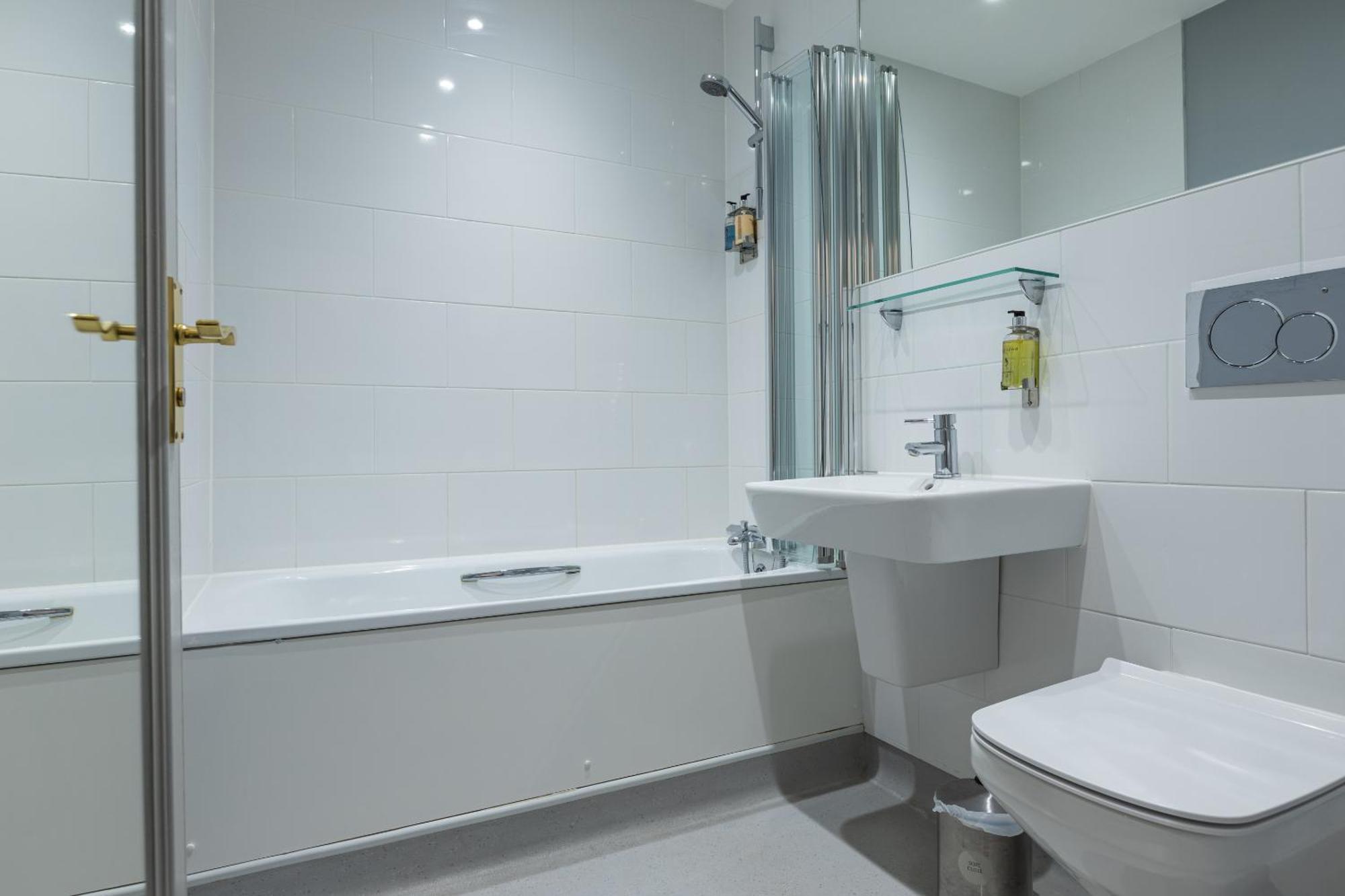 Blue Boar Hotel Maldon Bilik gambar