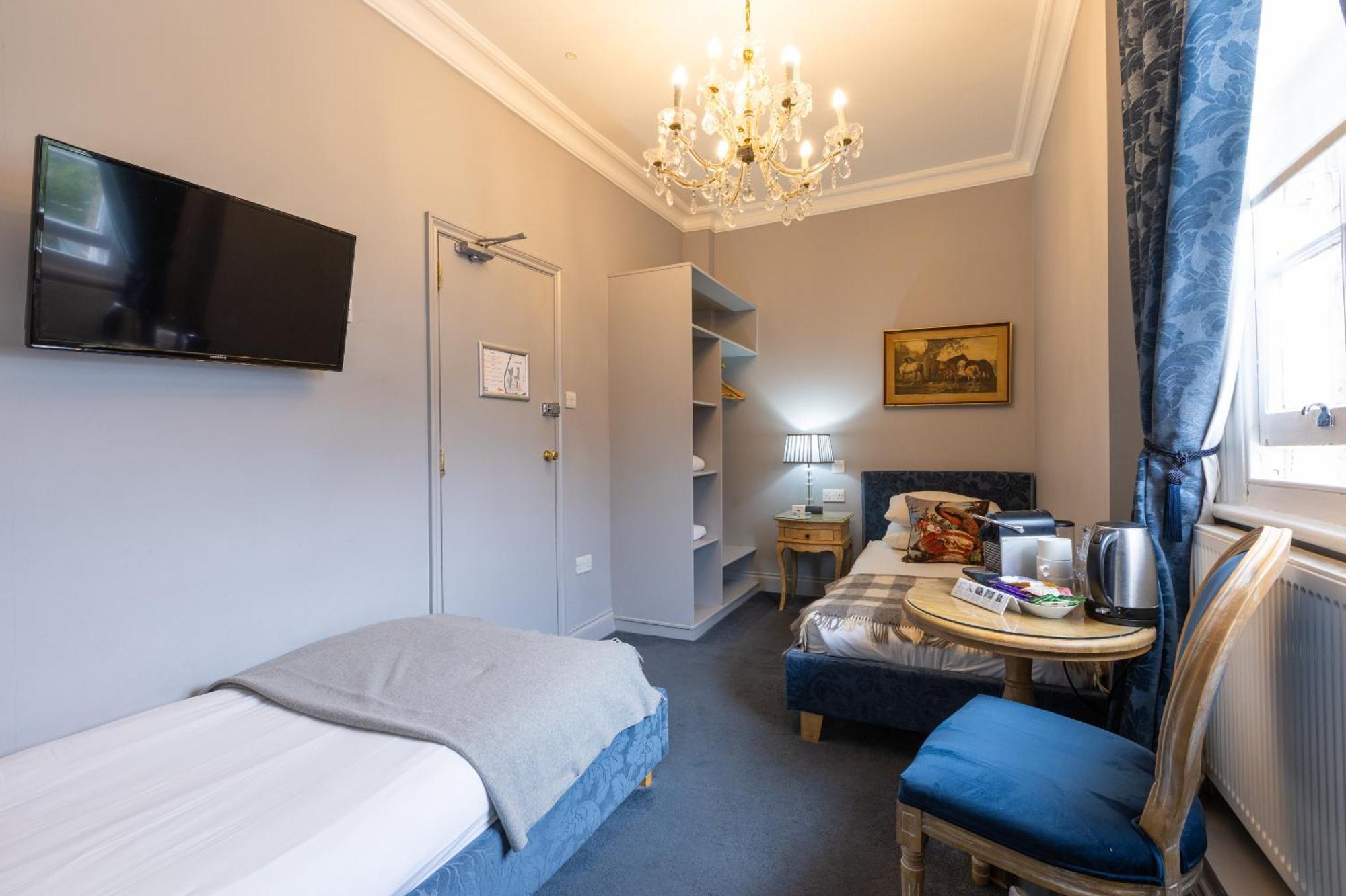 Blue Boar Hotel Maldon Bilik gambar